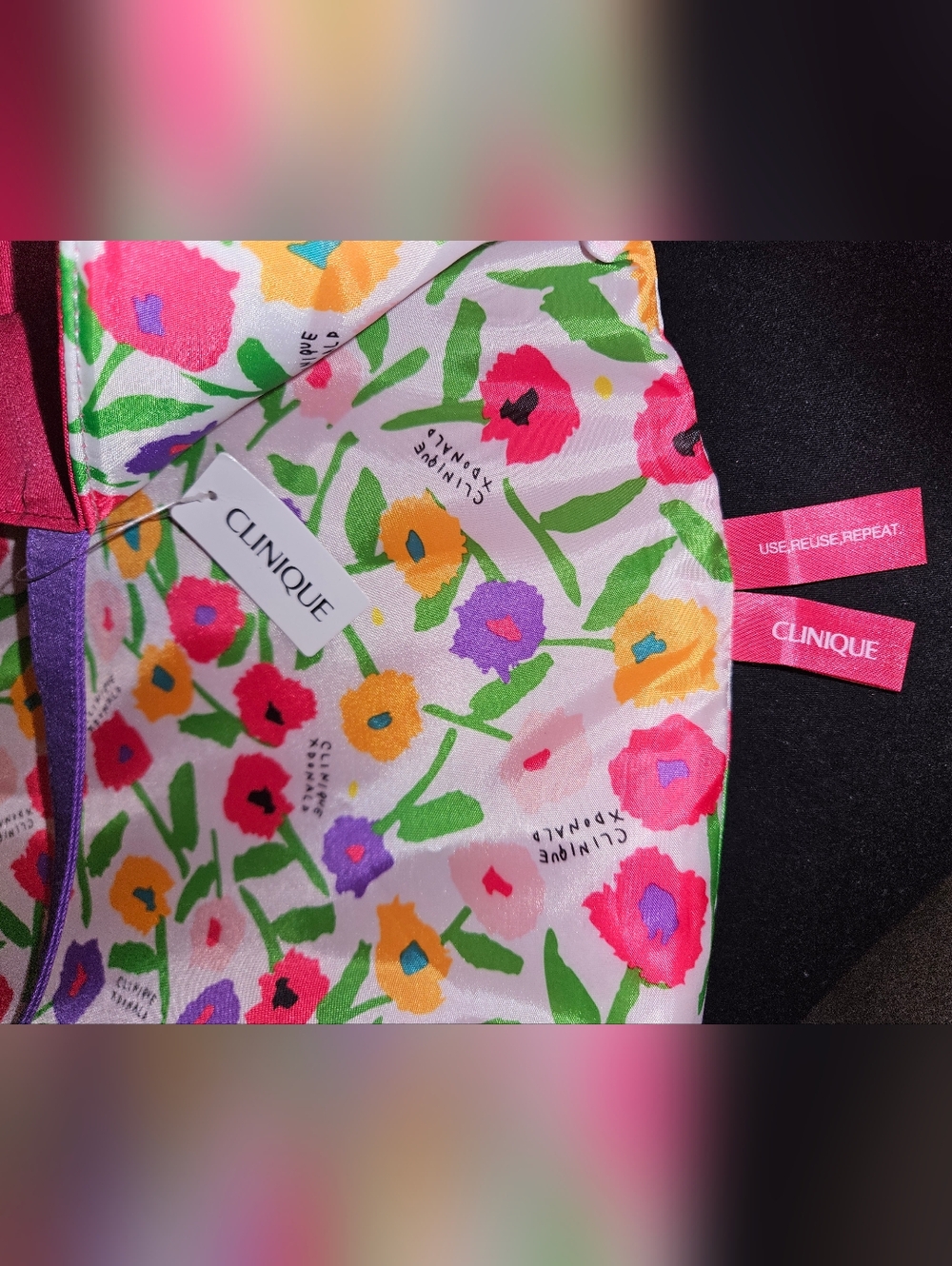 Clinique Reversible Floral Tote + A Cosmetic Bag - Picture 3 of 17